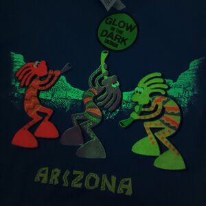 Arizona T Shirt Kids XS Tribal Kokopelli Glow In The Dark Tribal Flute Dance NEW